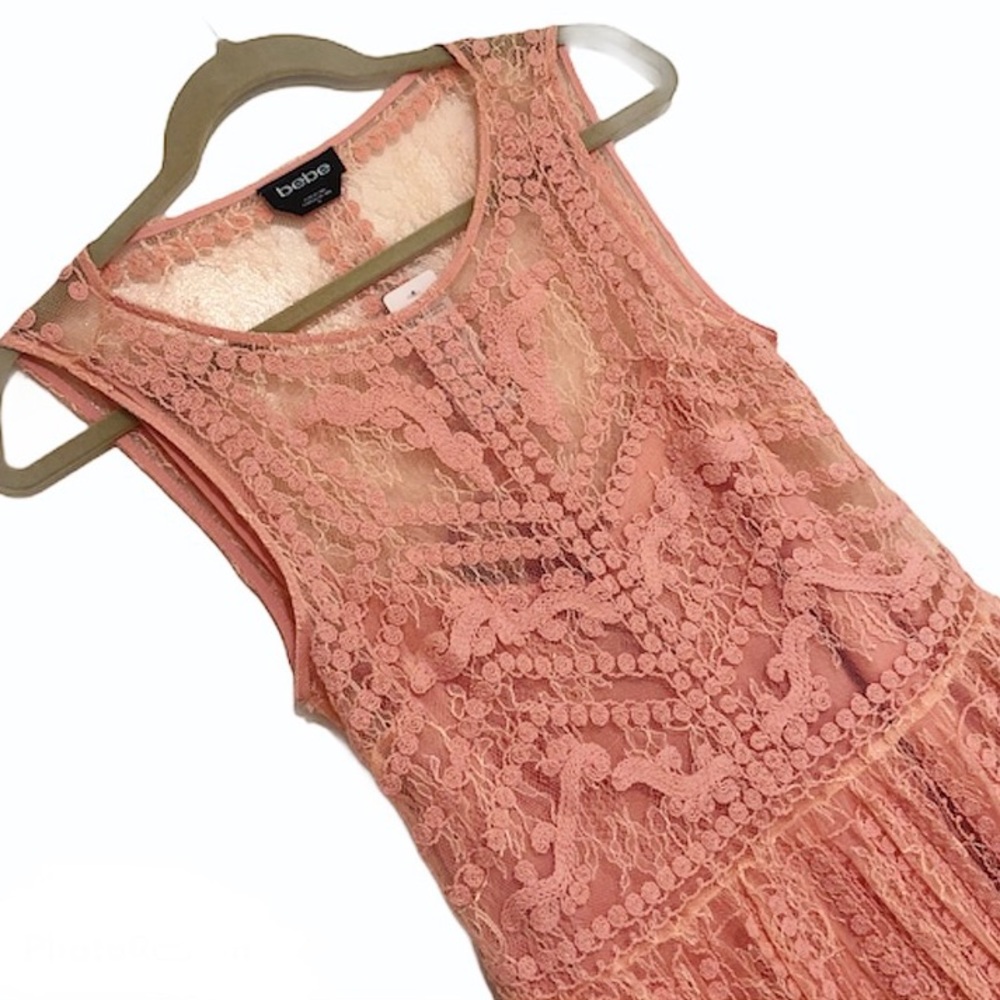 HP NWT bebe embroidered-lace dress